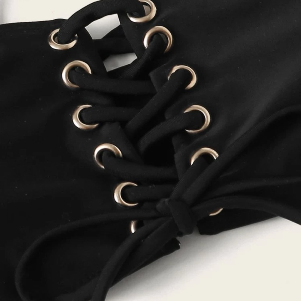 New! Stunning lace me up bikini - Picture 4 of 6